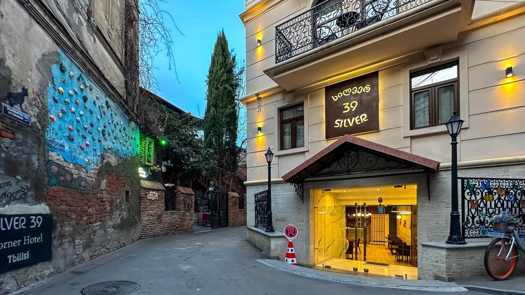 Silver 39 Corner Hotel Tbiliszi Kültér fotó